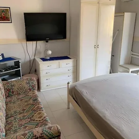 In La Vela Apartman Palizzi Marina