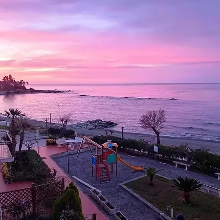 In La Vela * Palizzi Marina